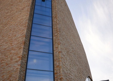 부산외국어대학교 홍보용 이미지